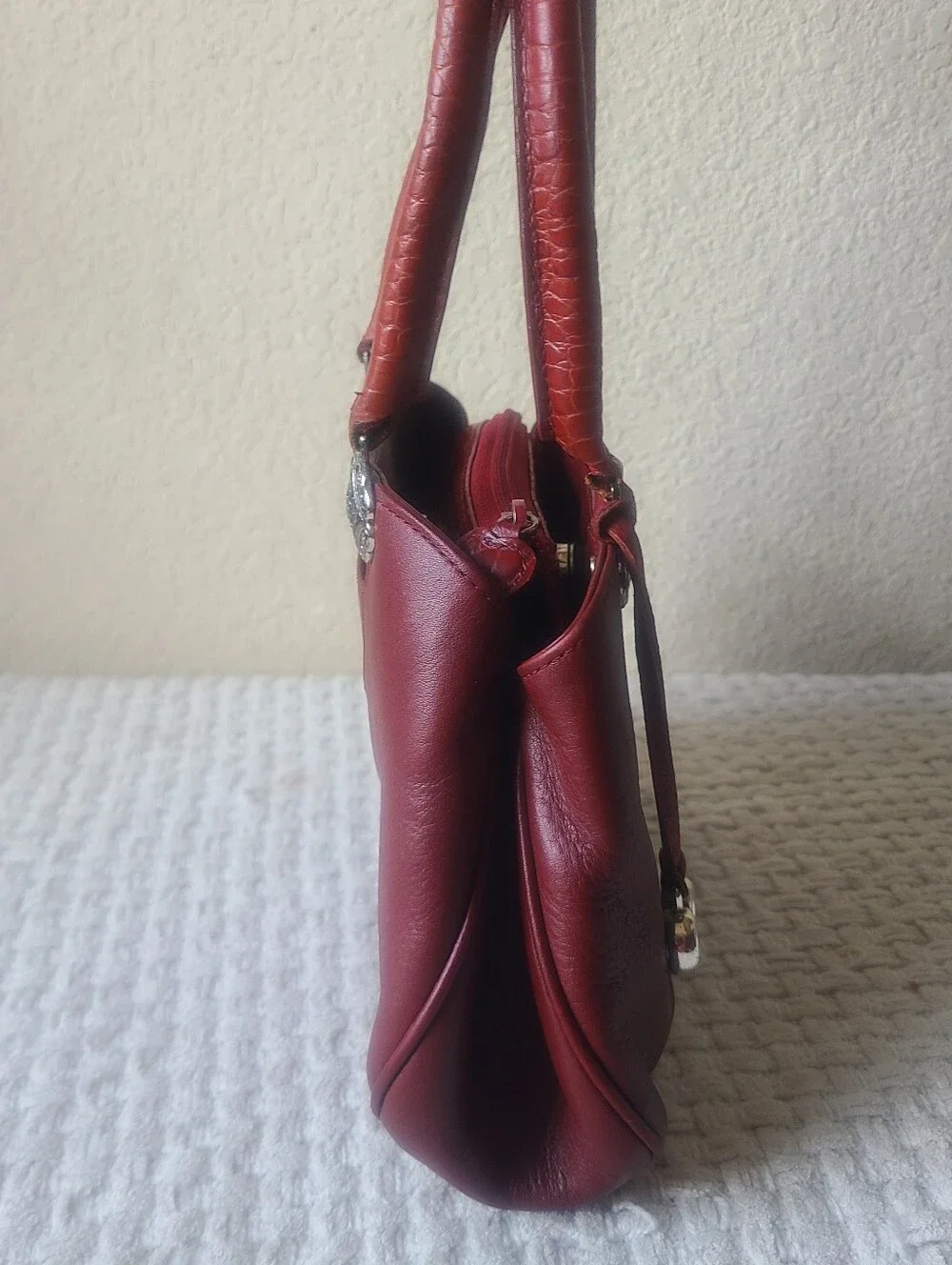 Brighton brigthon red